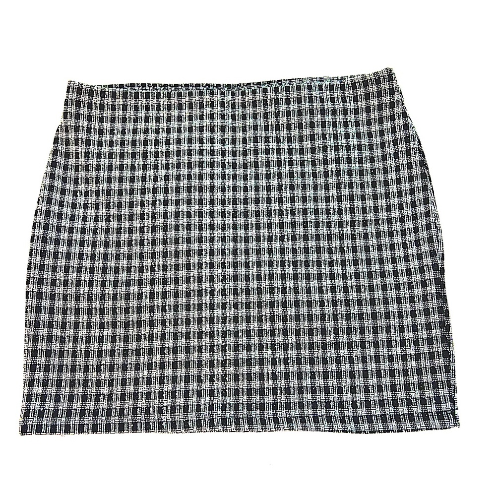 EUC Zara Black/White Skirt - Size M